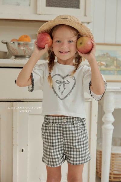 Melikey02｜(75-125cm) 蕾絲滾邊袖愛心短版上衣15