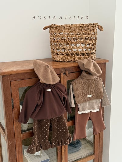 AOSTA53｜(6m-5y) 小孔針織蕾絲上衣24