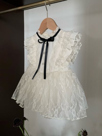 JE59｜(66-90cm) 蕾絲綁帶洋裝包屁衣23