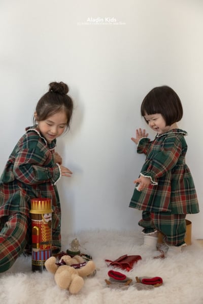 ALADIN22｜(75cm-114cm) 聖誕格紋蕾絲家居套裝12