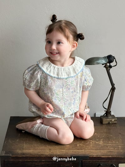 JE696｜(66-90cm) 藍色花卉包屁衣10