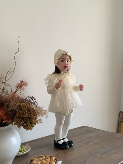 JE021｜(66cm-90cm) 蕾絲花紋薄紗包屁衣含帽子11