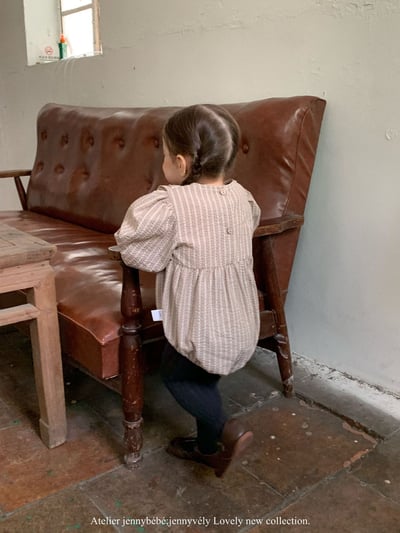 JE574｜(66-90cm) 花邊領條紋包屁衣10