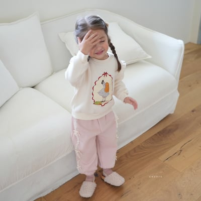 neneru17｜(70cm-125cm) 2色蕾絲蝴蝶邊結縮口褲9