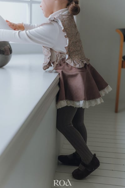 ROA24｜(80cm-120cm) 3色荷葉滾邊高領素色上衣10