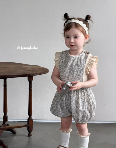 JE719｜(80-110cm) 小碎花連身短褲/荷葉背心1