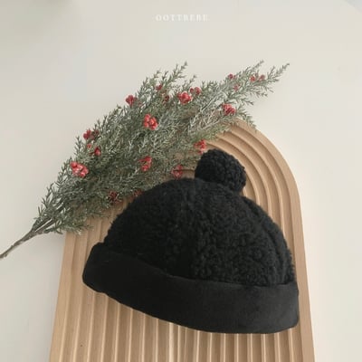 Oottbebe51｜(1y-6y  Free)  羊羔絨毛半圓帽5