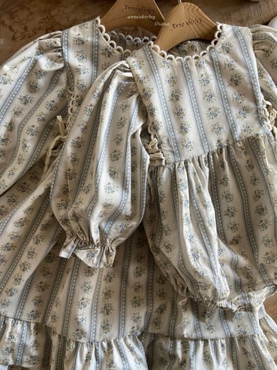 Anne Shirley13｜(3m-22m) 1色春日花卉滾邊包屁衣6