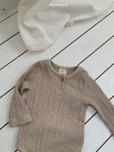 Bebe holic30｜(3m-18m) 鈕扣坑條包屁衣14