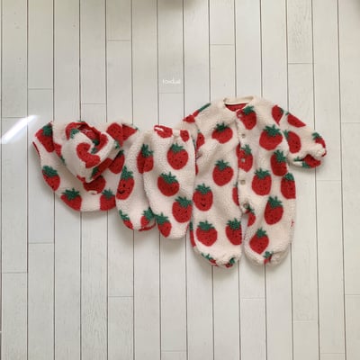 Fondue 29｜(65cm-75cm)  草莓絨毛連身衣3