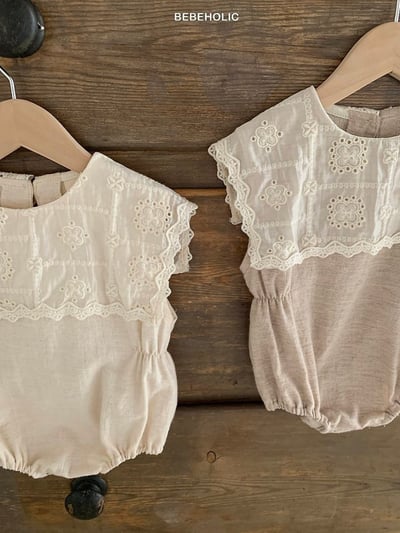 Bebe holic25｜(3m-18m) 鏤空翻領連身服4