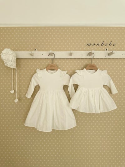 MONBEBE19｜(3m-24m) 簡約荷葉飛袖洋裝包屁衣9