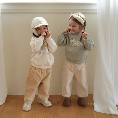 neneru13｜(70cm-125cm) 3色小狗插畫休閒上衣8