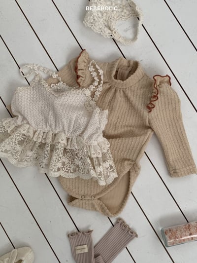 Bebe holic32｜(3m-18m) 滾邊細麻花包屁衣6