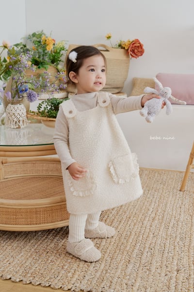 bebe nine38 (65cm-115cm) 2色蕾絲邊口袋吊帶洋裝3