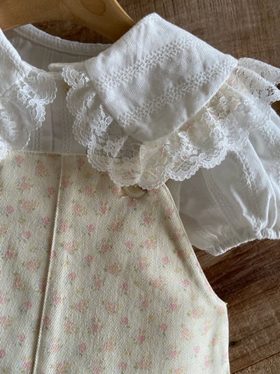 Anne Shirley06｜(1y-5y) 1色碎花愛心鈕扣吊帶褲2
