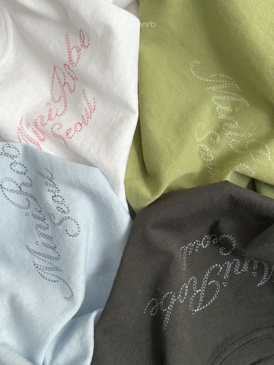 MiniRobe38｜(70-110) 英字簡約上衣2