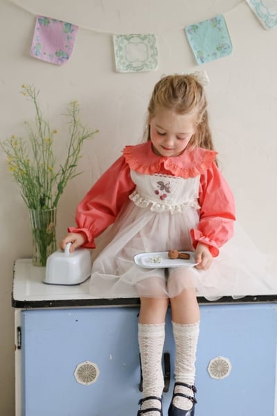 FLO17｜(75-140) 2色蕾絲滾邊荷葉襯衫10