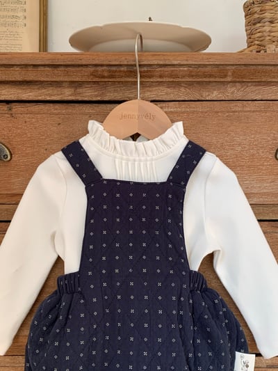 JE618｜(73cm-90cm) 小花舖棉吊帶褲/花邊領上衣18