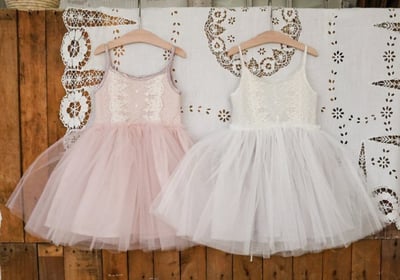 FLO37｜(75-140) 2色法式細肩薄紗洋裝25