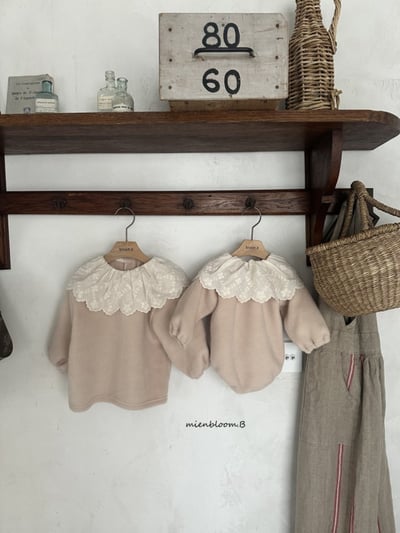 Bloom.b16｜(85cm-125cm) 蕾絲花瓣領上衣6