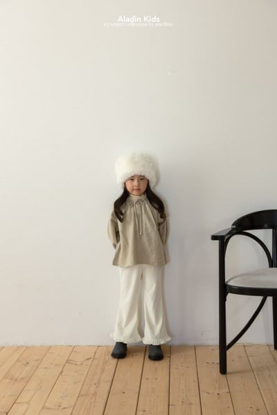 ALADIN03｜(75cm-114cm) 蕾絲壓紋緞帶上衣23