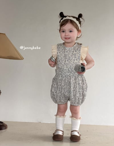 JE719｜(80-110cm) 小碎花連身短褲/荷葉背心3