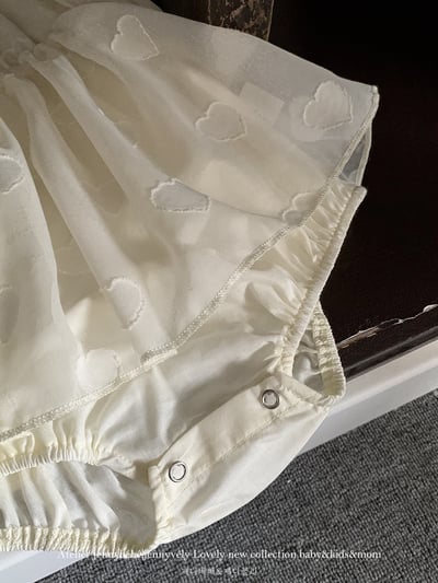 JE12｜(66-90cm) 雪紡愛心包屁洋裝9