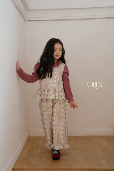 OREN36｜(85-120cm) 復古碎花荷葉邊鋪棉套裝14