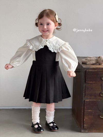 JE723｜(73-100cm) 蕾絲翻領襯衫/百褶吊帶裙3