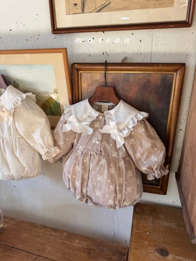 Marron30｜(3m-18m) 蝴蝶結緞帶翻領雛菊包屁衣13