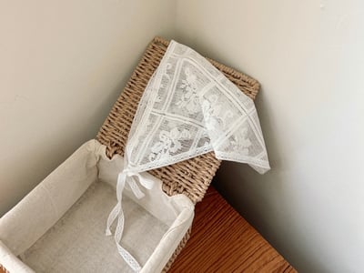 Valubebe 81｜(Free) 蕾絲方巾帽1