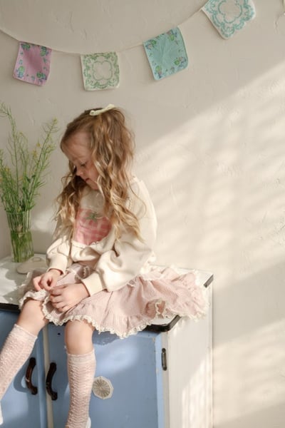 FLO12｜(75-140) 2色番茄碎花布蕾絲上衣18