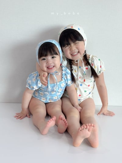 my_bebe02｜(75-105cm) 抓皺小花愛心泳衣含泳帽13