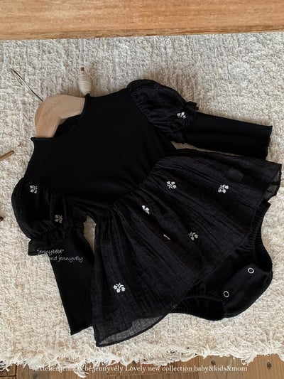 JE573｜(66-90cm) 赫本風公主袖包屁衣4