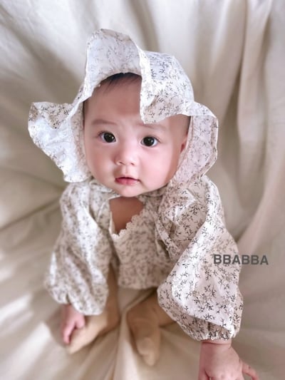 BBABBA05｜(60cm-83cm-mom) 2色碎花蕾絲花邊包屁衣含帽子/洋裝6