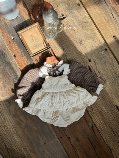 Marron 48｜(3m-18m) 絎縫荷葉肩帶包屁衣13