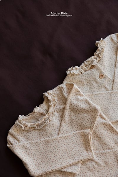 ALADIN16｜(75cm-114cm) 花邊碎花上衣2