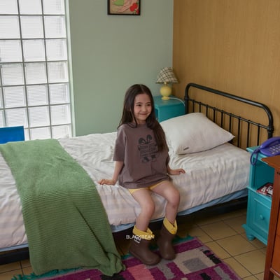 BEAN18｜(65-120cm) 看書兔兔上衣11