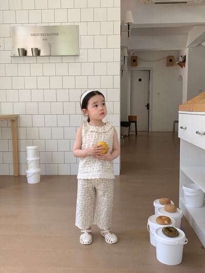 JE44｜(73-120cm) 碎花荷葉背心長褲套裝10