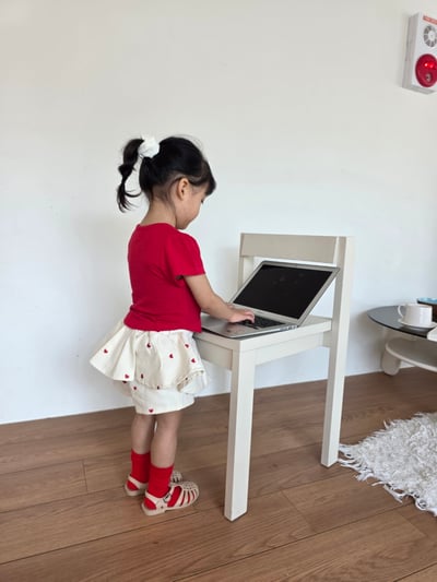 Color05｜(75-115cm) 愛心印花上衣11