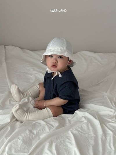 lala land26｜(3m-18m) 2色素面翻領包屁衣17