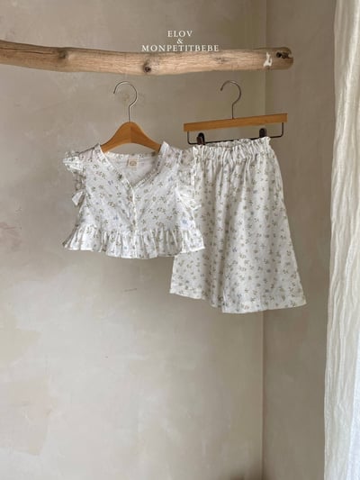 Mon petit11｜(73-118cm) 2色壓紋荷葉袖套裝4