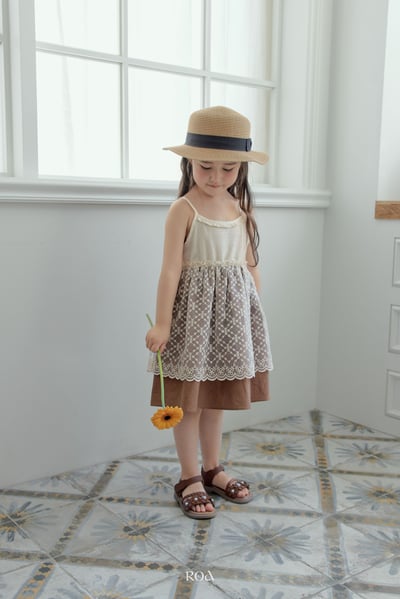 ROA12｜(6m-18m) 2色浪漫蕾絲無袖洋裝18