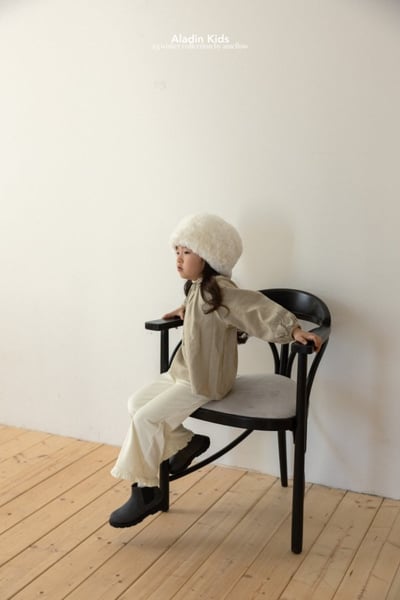 ALADIN03｜(75cm-114cm) 蕾絲壓紋緞帶上衣20