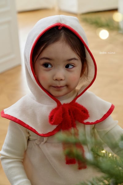 bebe nine64 (free) 2色毛球連帽披肩4