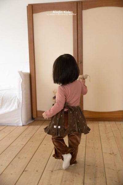 ALADIN19｜(75cm-114cm) 花瓣層疊裙10