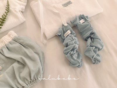 Valubebe 92｜(Free) 木耳邊抓皺襪18