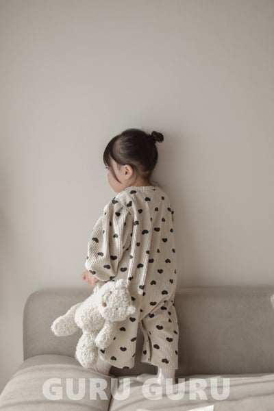 GURU GURU26｜(6m-24m) 2色愛心/波點燈芯絨連身衣9