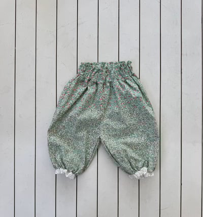 LePetitmot11｜(80-125cm) 花朵阿拉丁蕾絲褲2